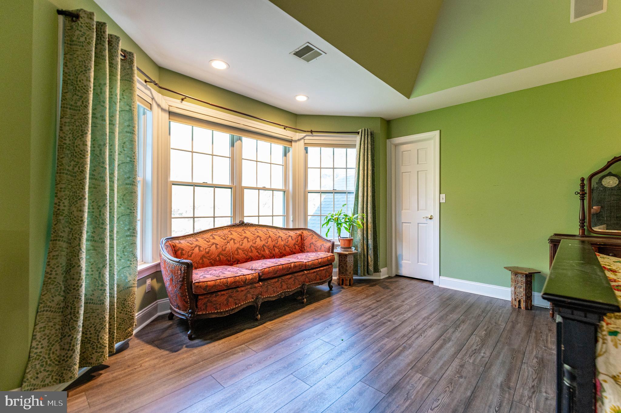 4260 FARMERSVILLE COURT