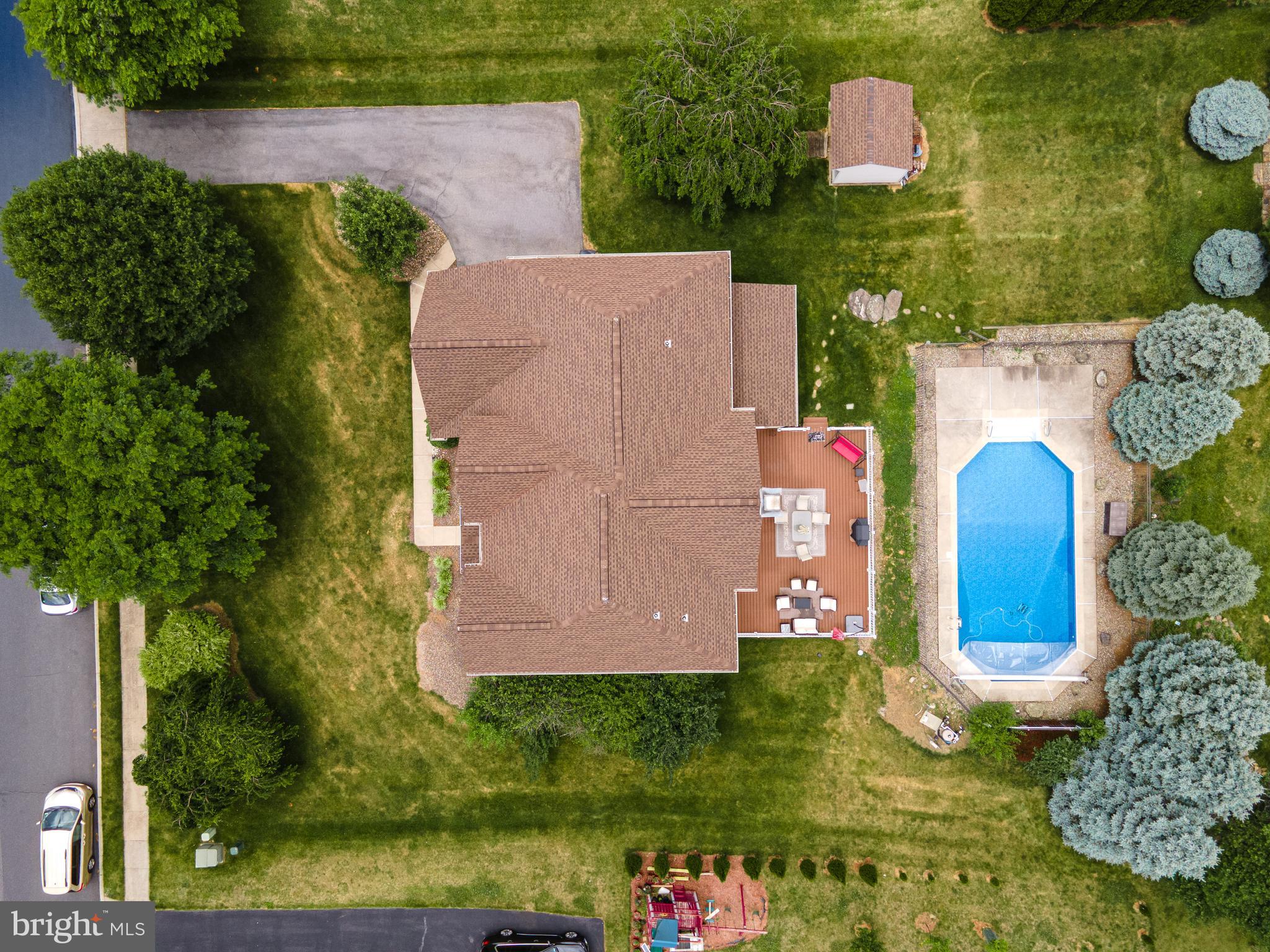 4415 CROSSWINDS DRIVE