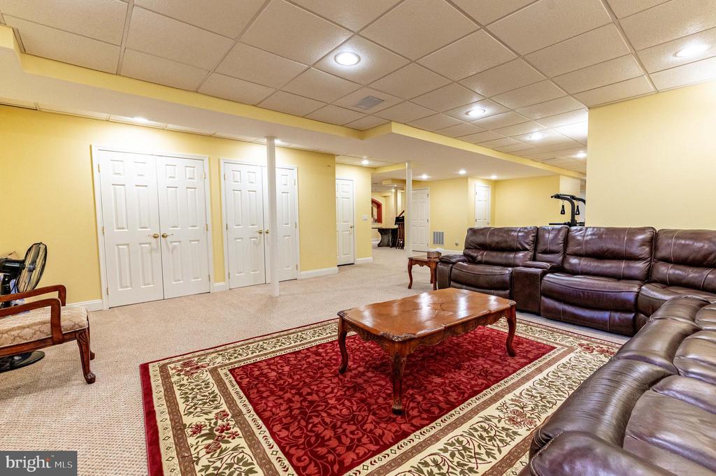 4140 DOUGLAS DRIVE
