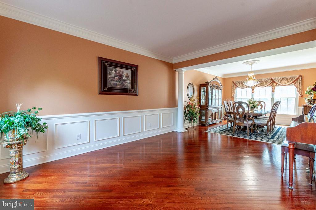 4140 DOUGLAS DRIVE