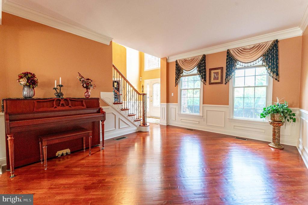 4140 DOUGLAS DRIVE