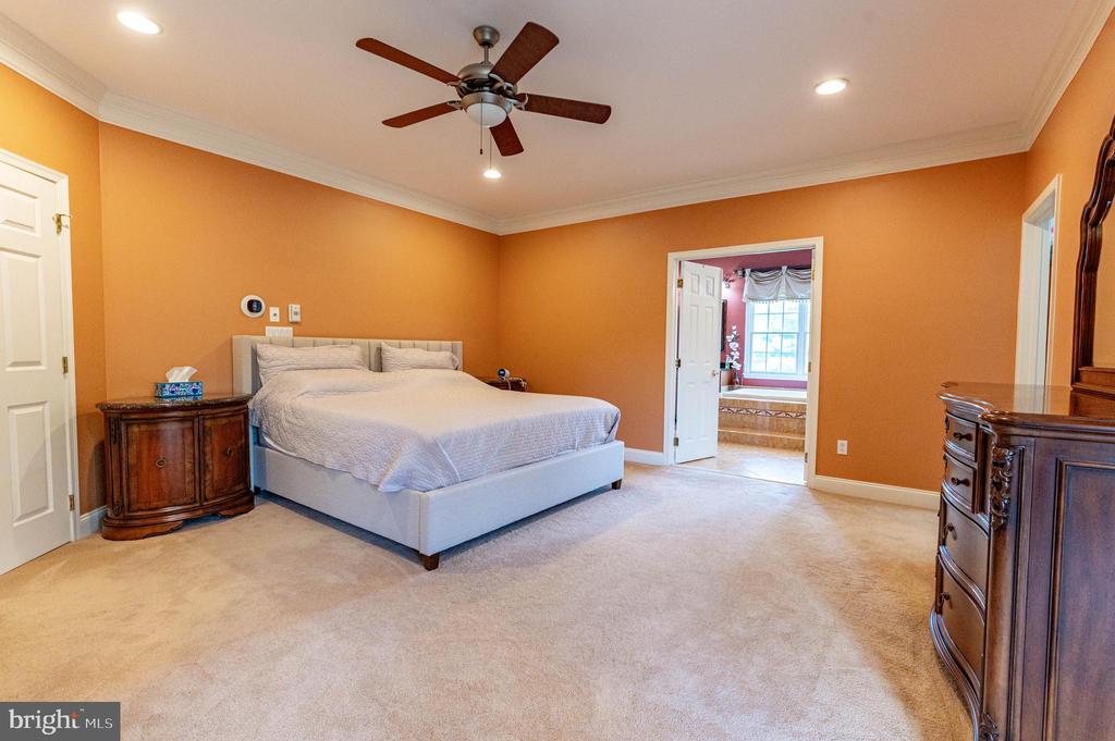 4140 DOUGLAS DRIVE