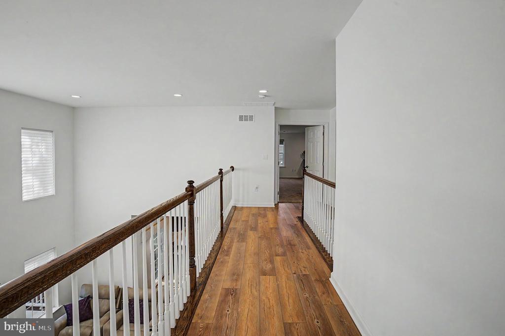 2668 HOLLOW VIEW DRIVE