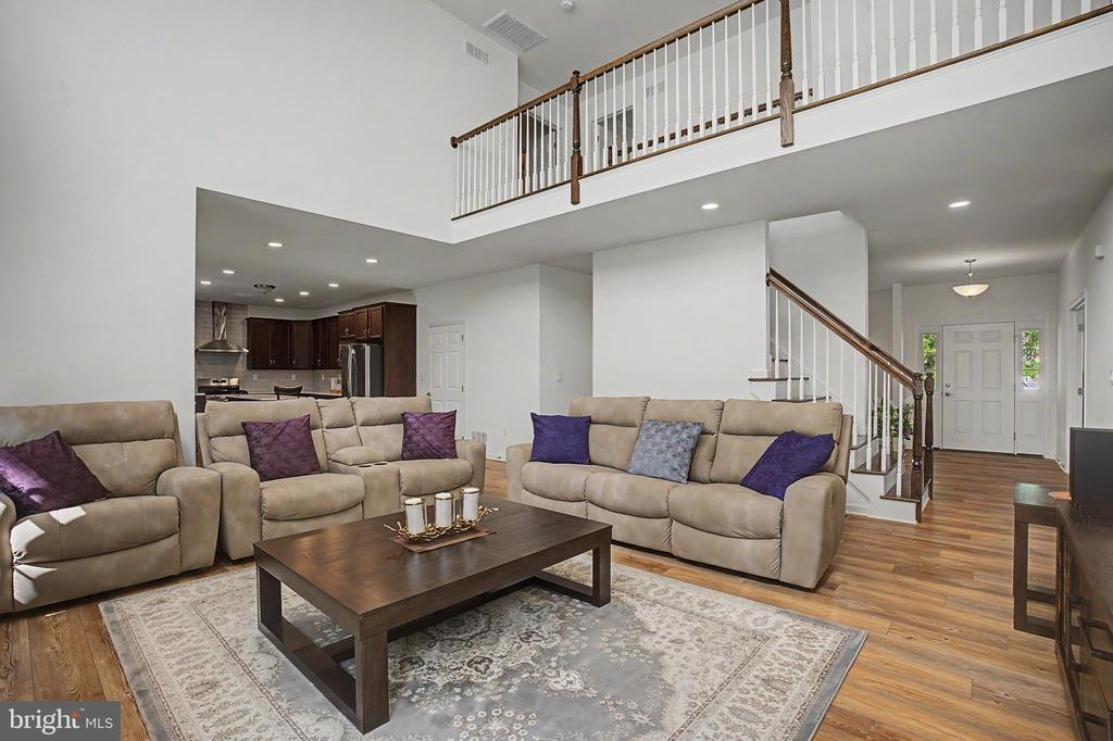 2668 HOLLOW VIEW DRIVE