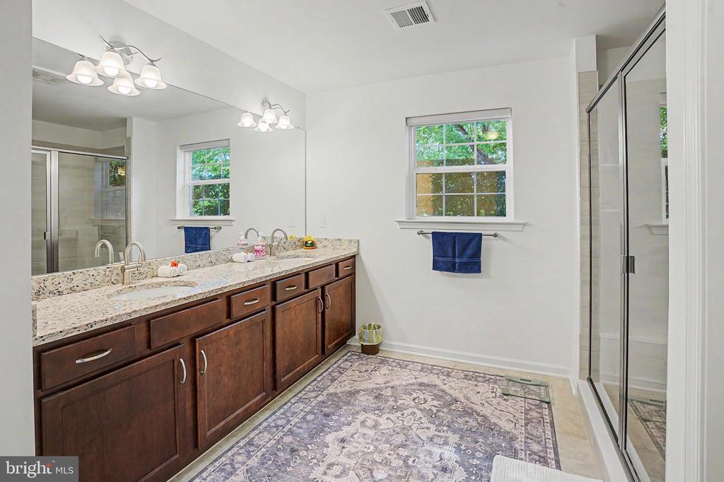 2668 HOLLOW VIEW DRIVE
