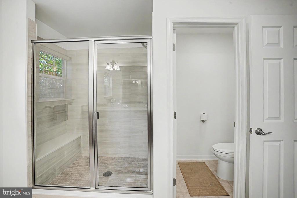2668 HOLLOW VIEW DRIVE