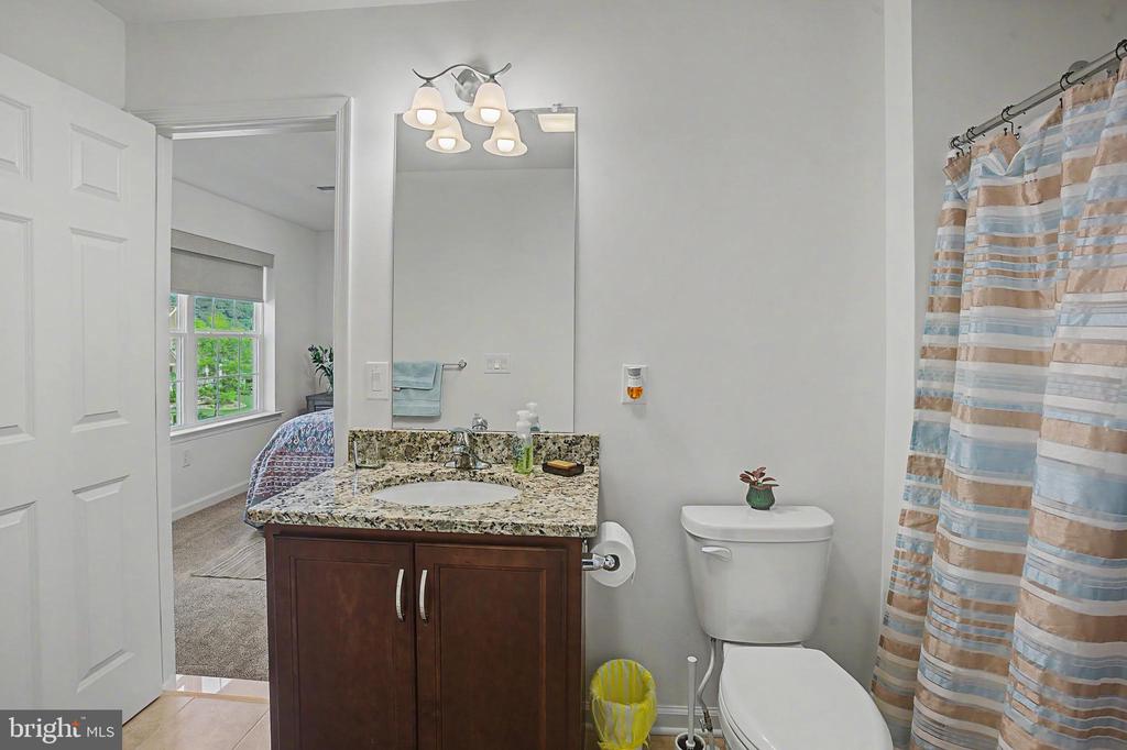 2668 HOLLOW VIEW DRIVE