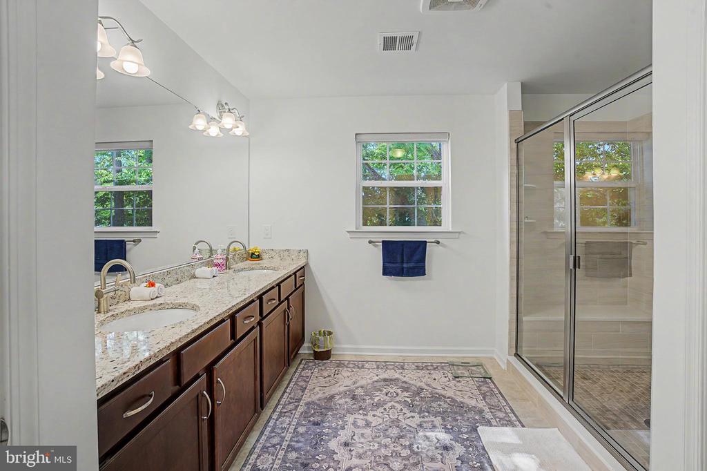 2668 HOLLOW VIEW DRIVE