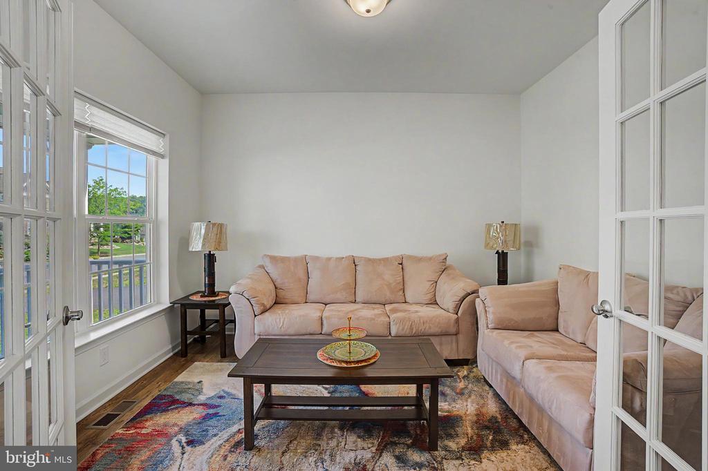 2668 HOLLOW VIEW DRIVE
