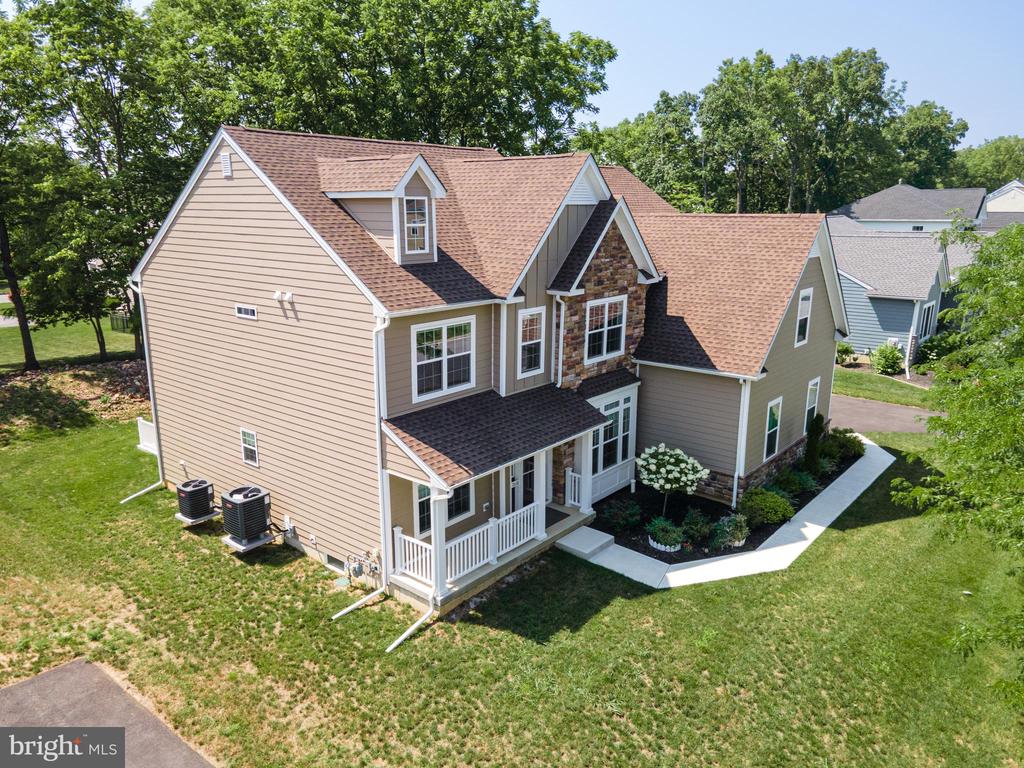 2668 HOLLOW VIEW DRIVE