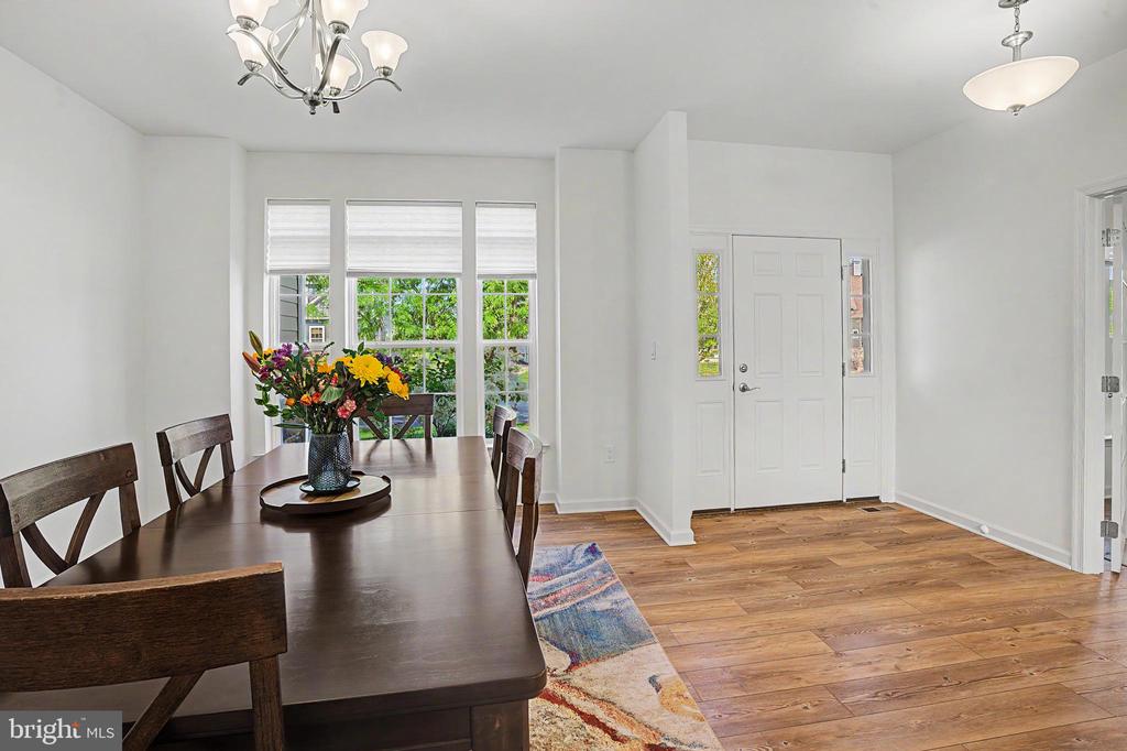 2668 HOLLOW VIEW DRIVE