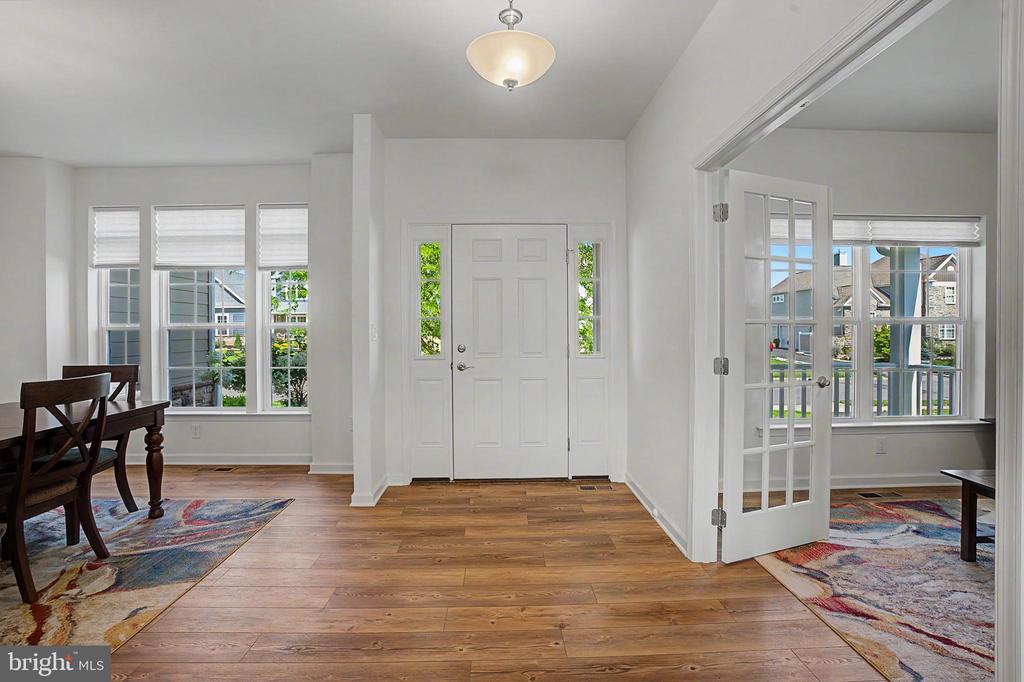 2668 HOLLOW VIEW DRIVE