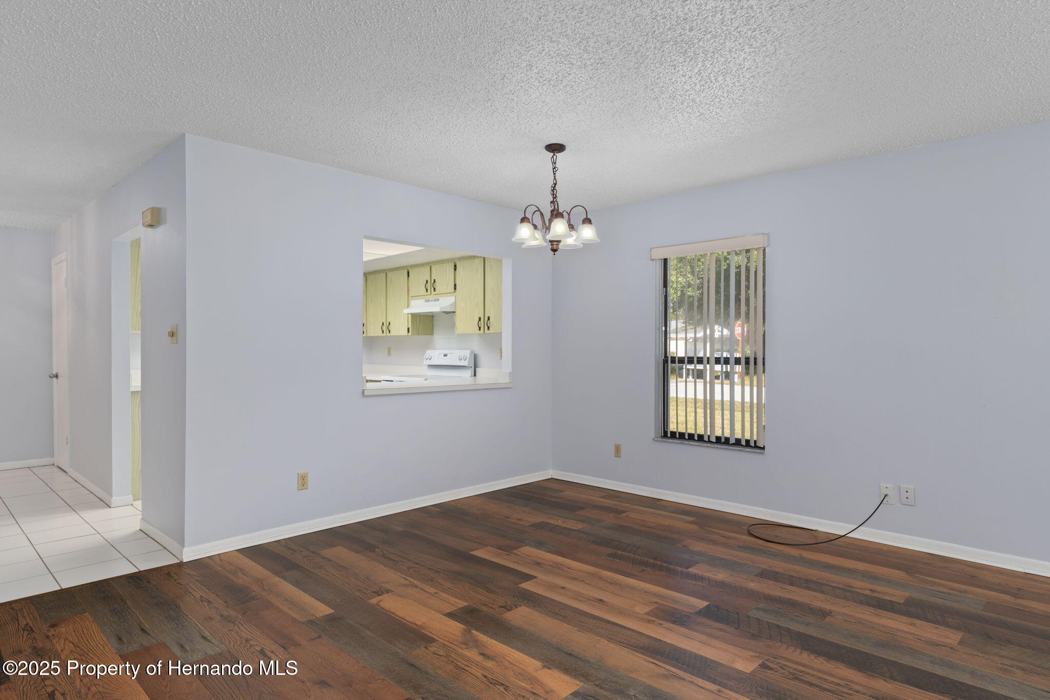 72 Chinaberry Circle