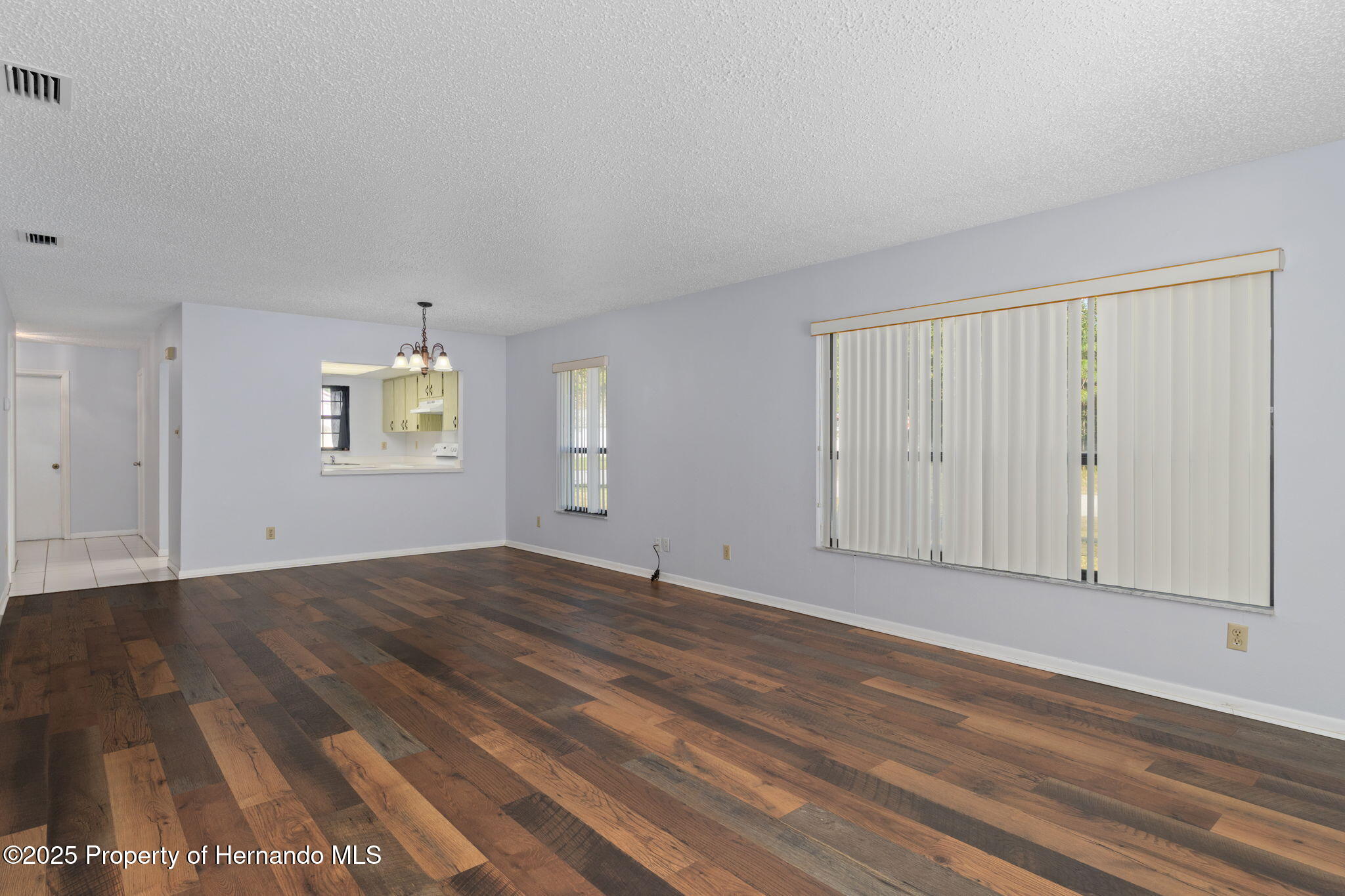 72 Chinaberry Circle