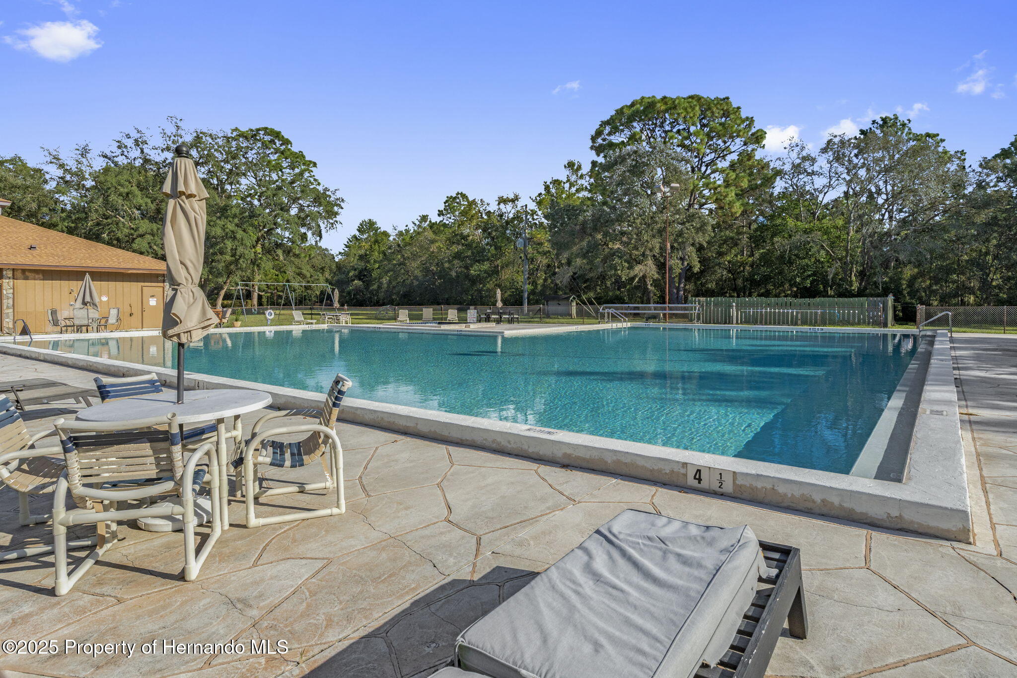 72 Chinaberry Circle