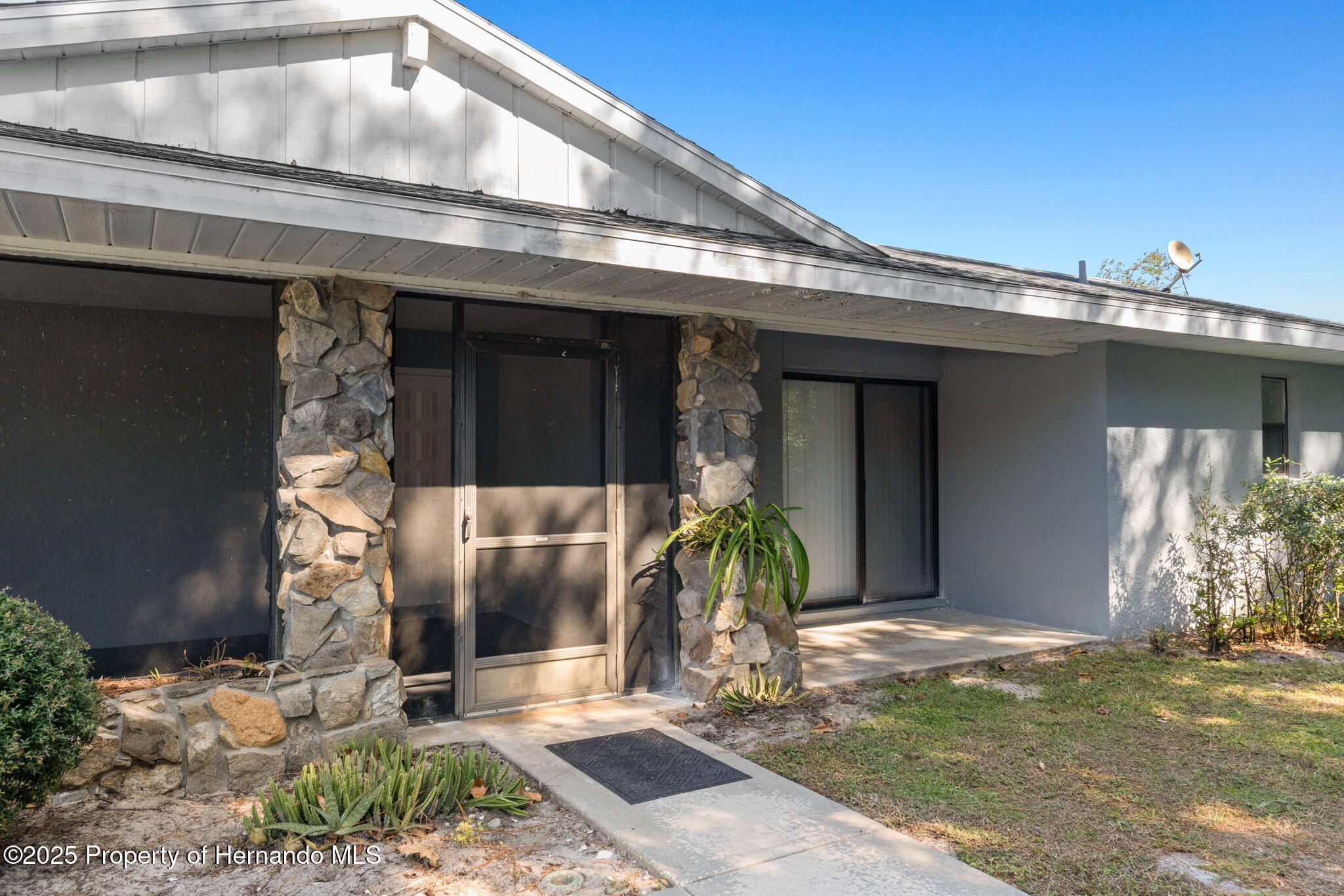 72 Chinaberry Circle