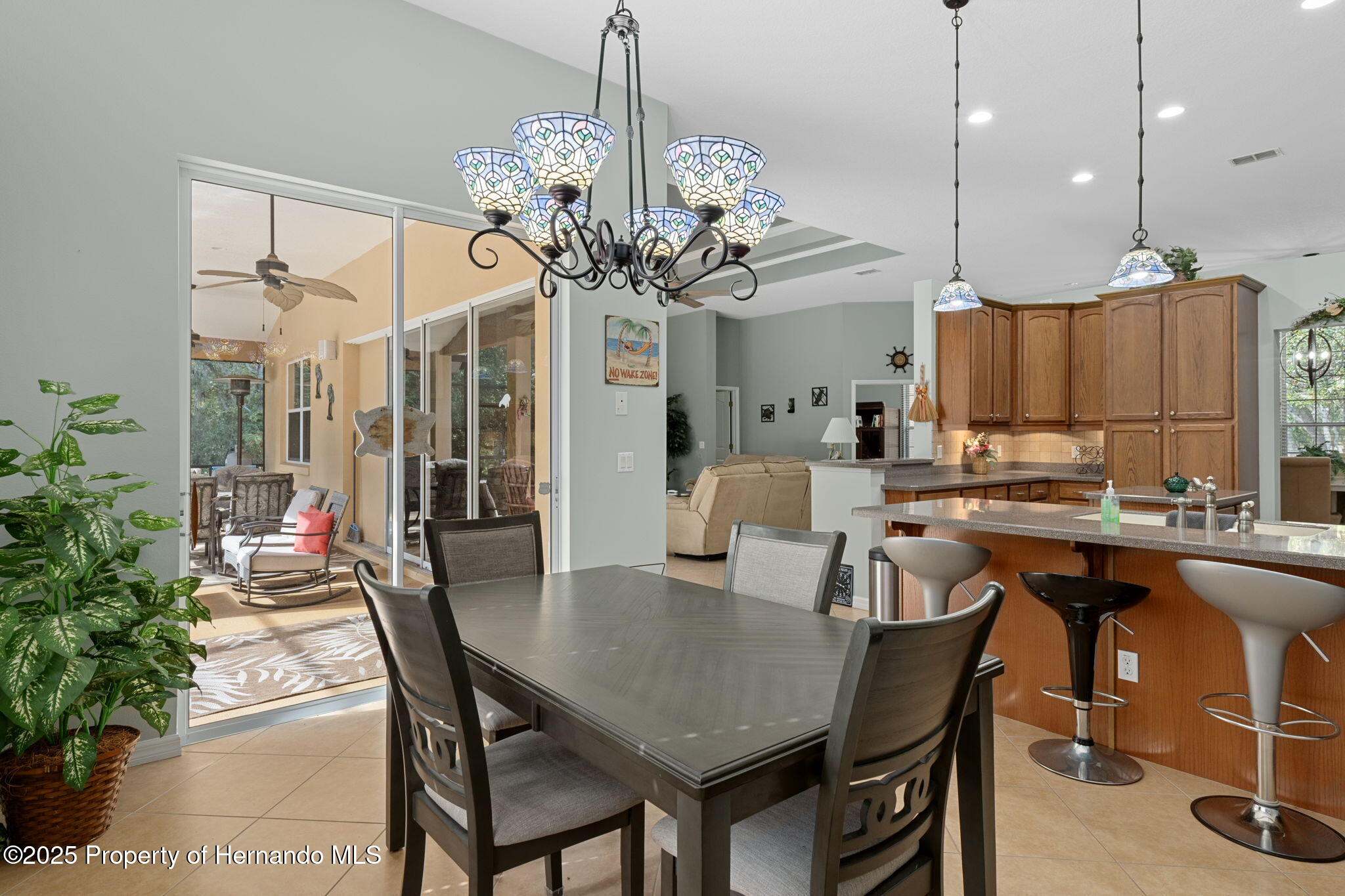 1376 E Cleveland St Street