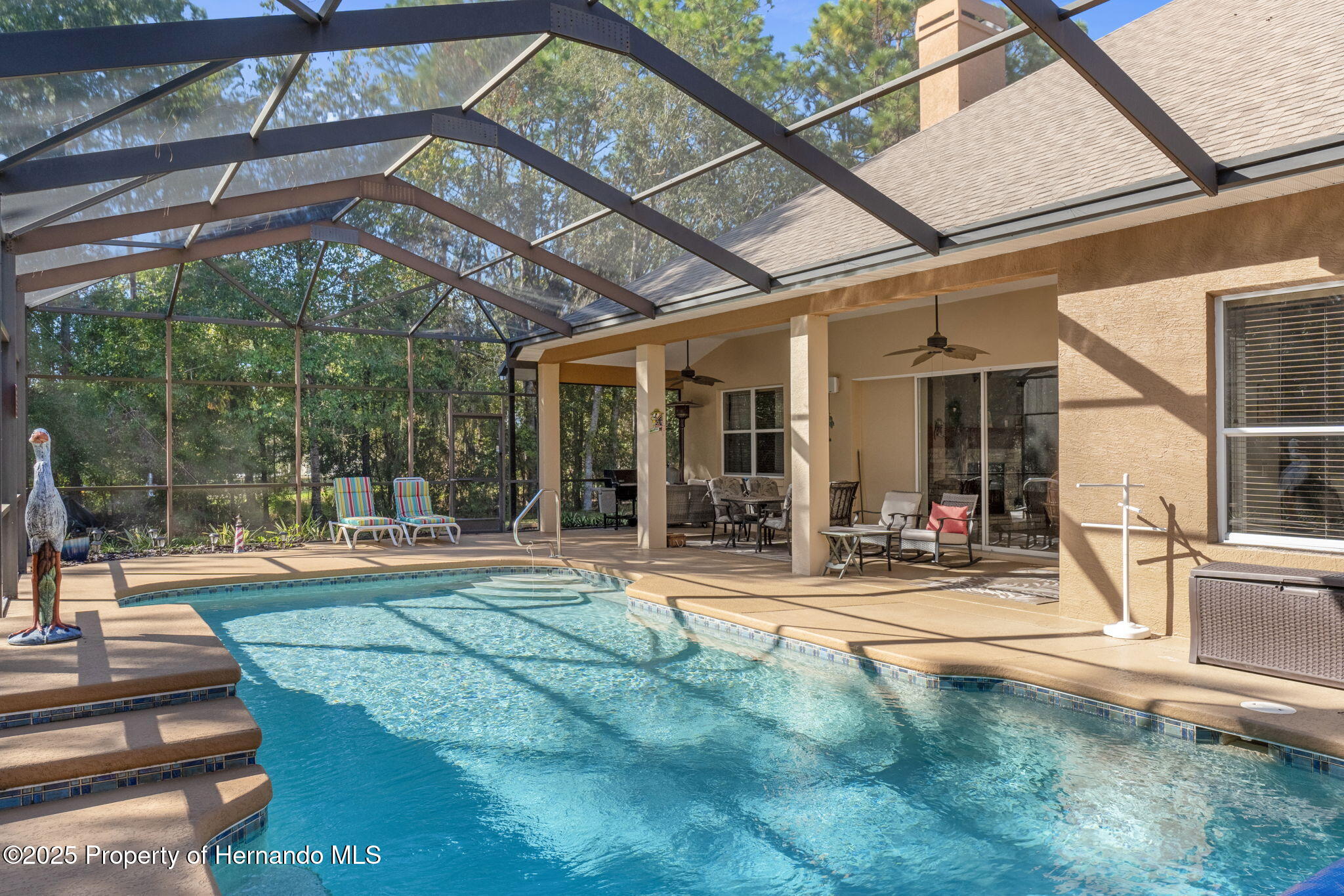 1376 E Cleveland St Street