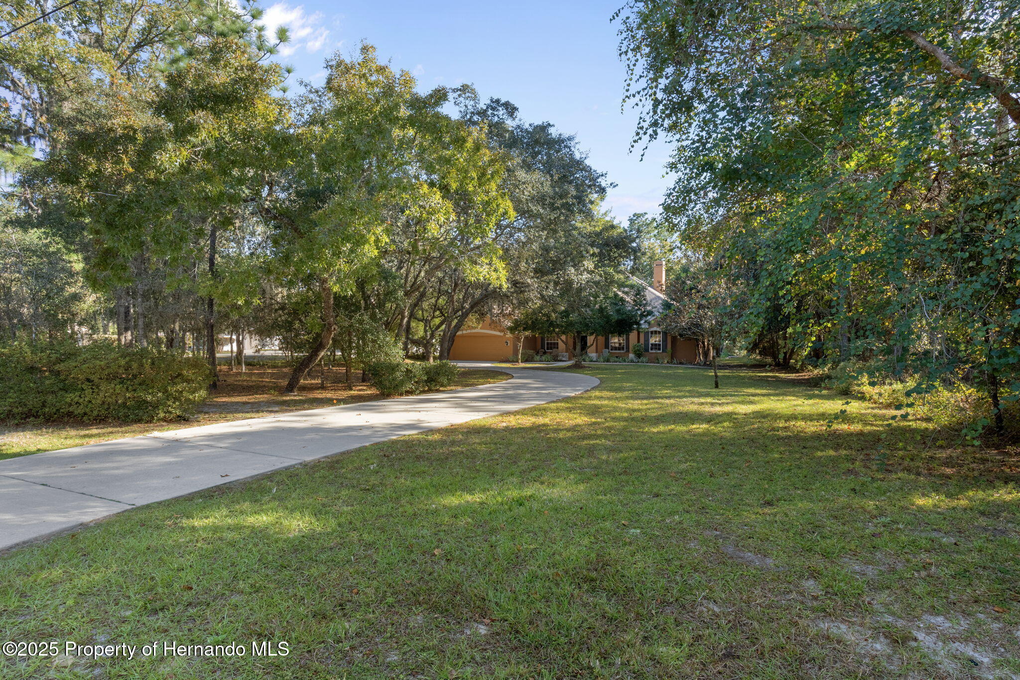 1376 E Cleveland St Street