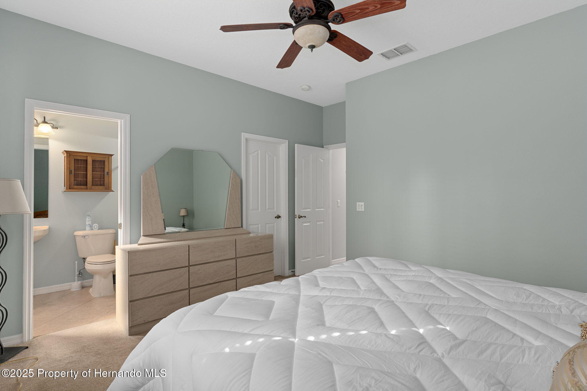 1376 E Cleveland St Street