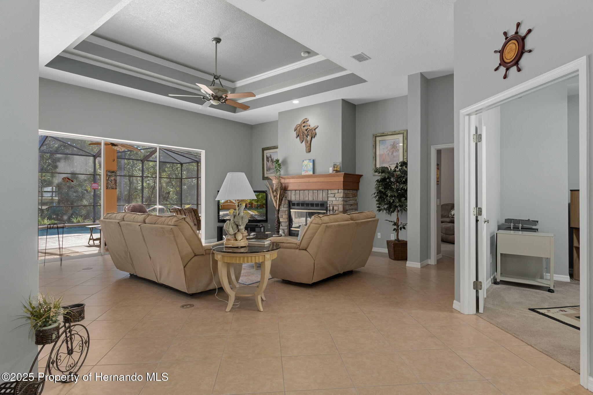 1376 E Cleveland St Street