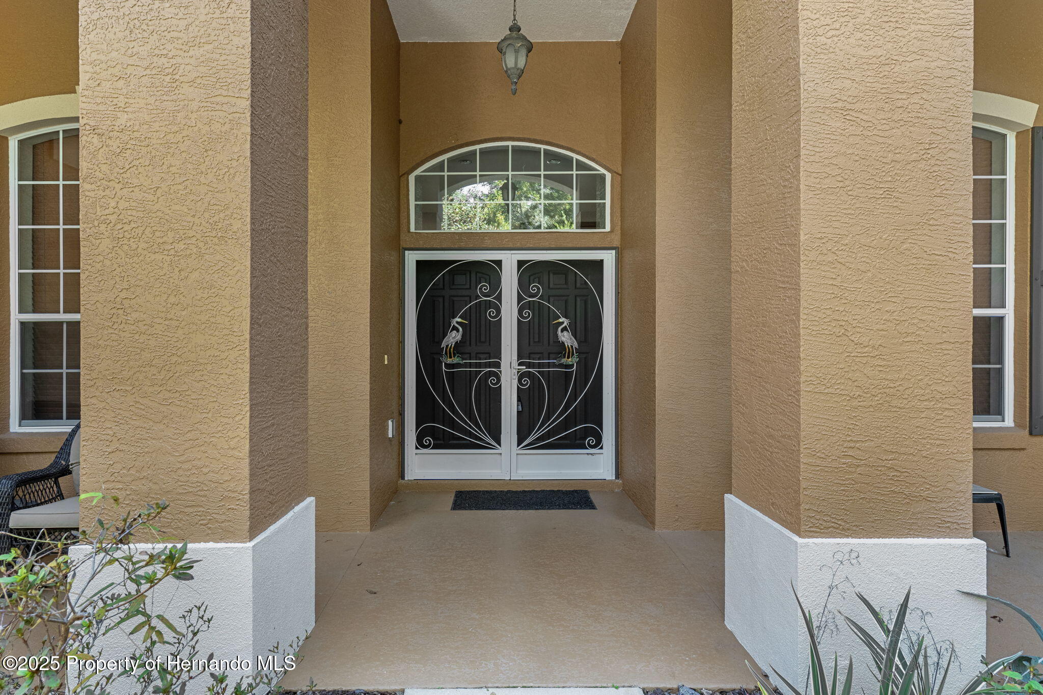 1376 E Cleveland St Street