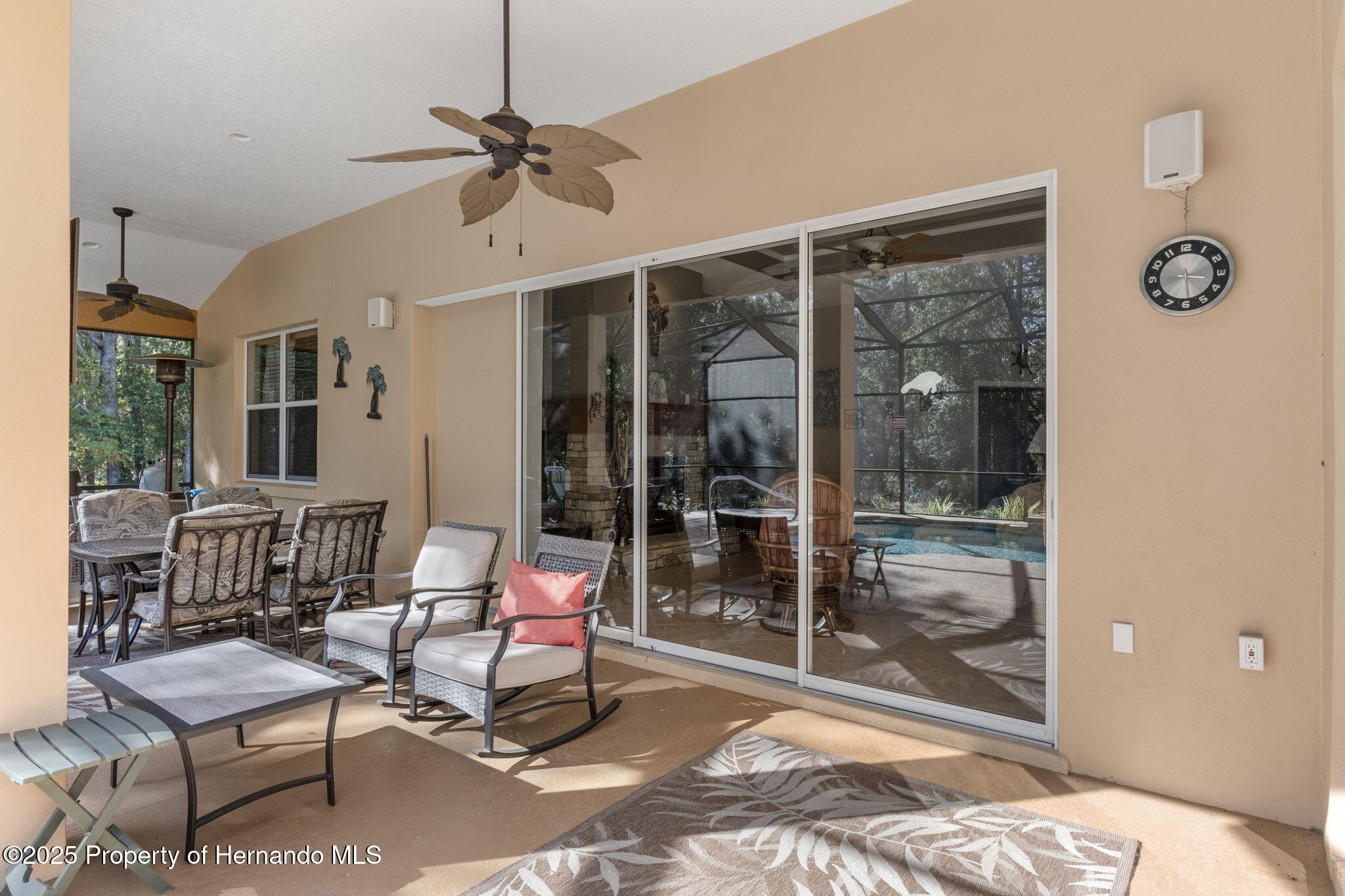 1376 E Cleveland St Street