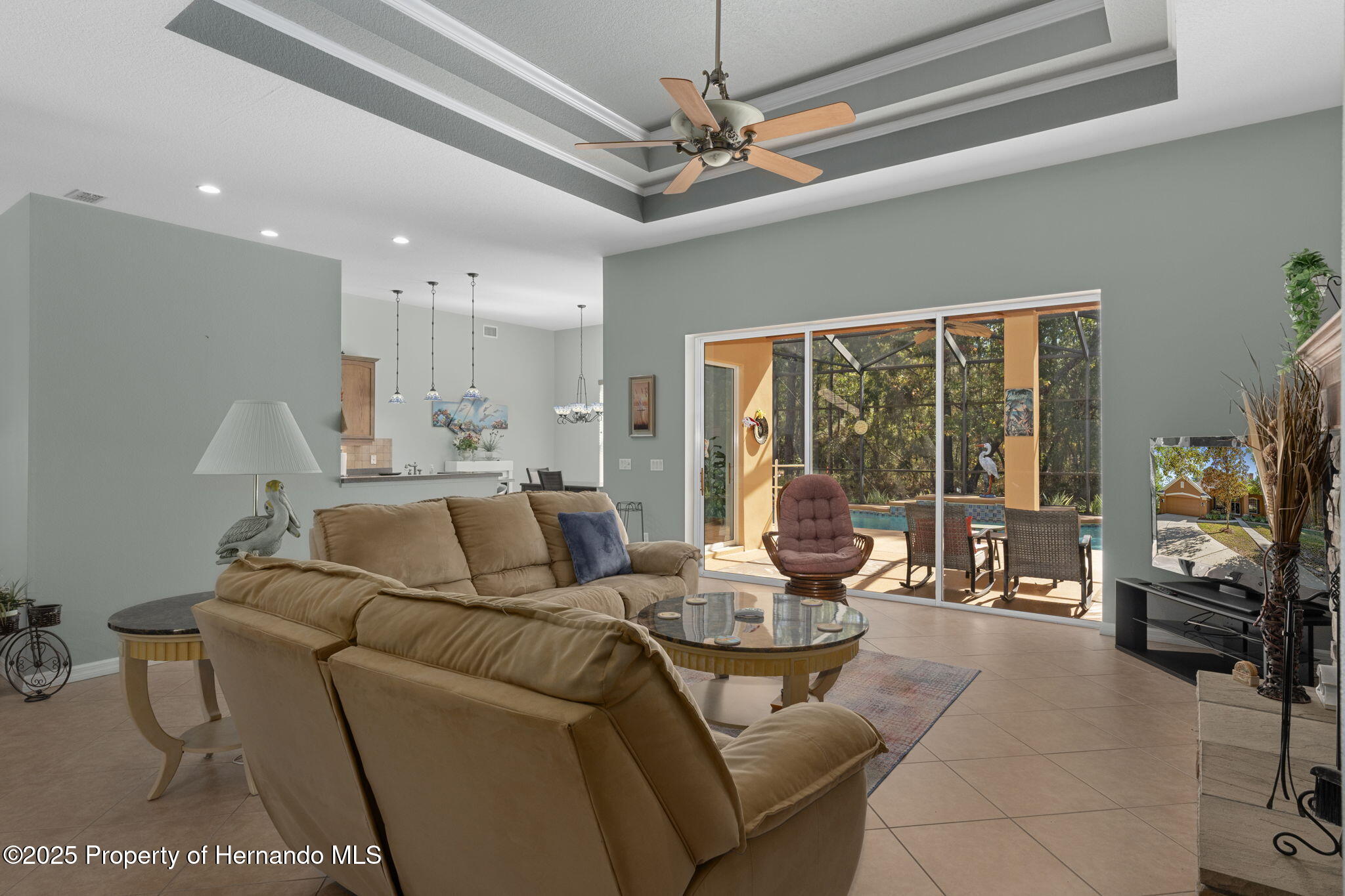 1376 E Cleveland St Street