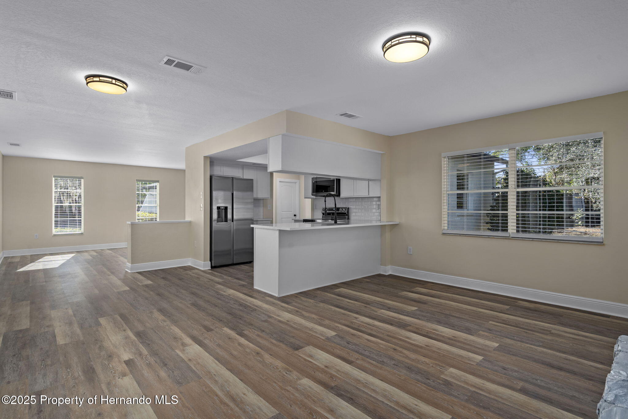 14031 Barlington Street