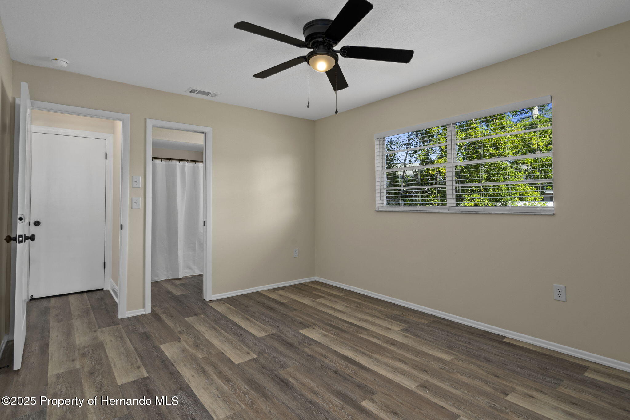 14031 Barlington Street