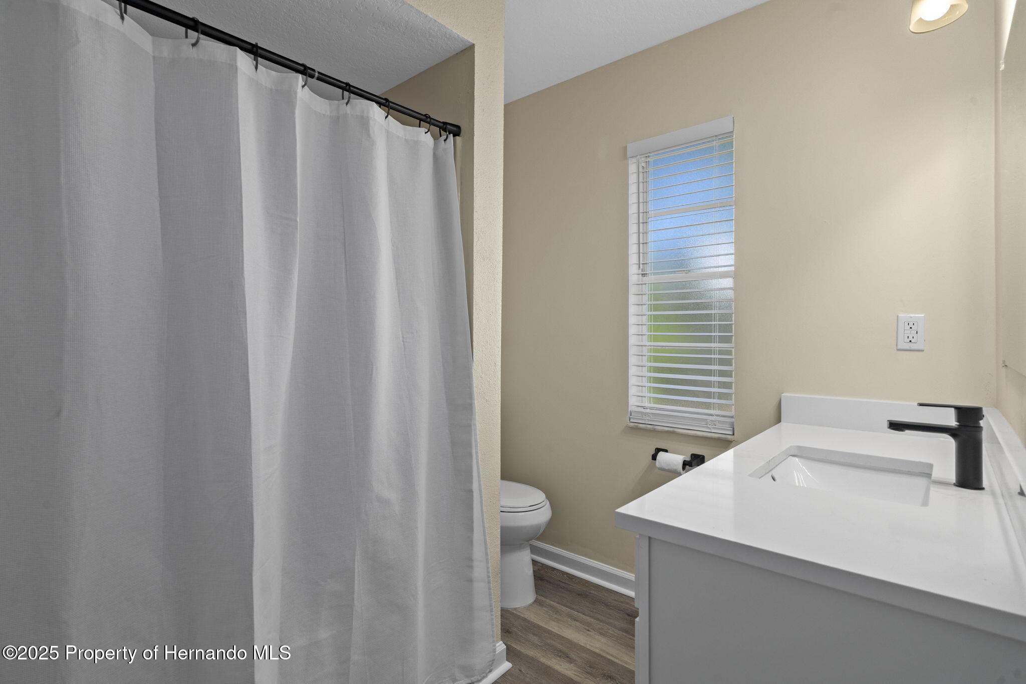 14031 Barlington Street