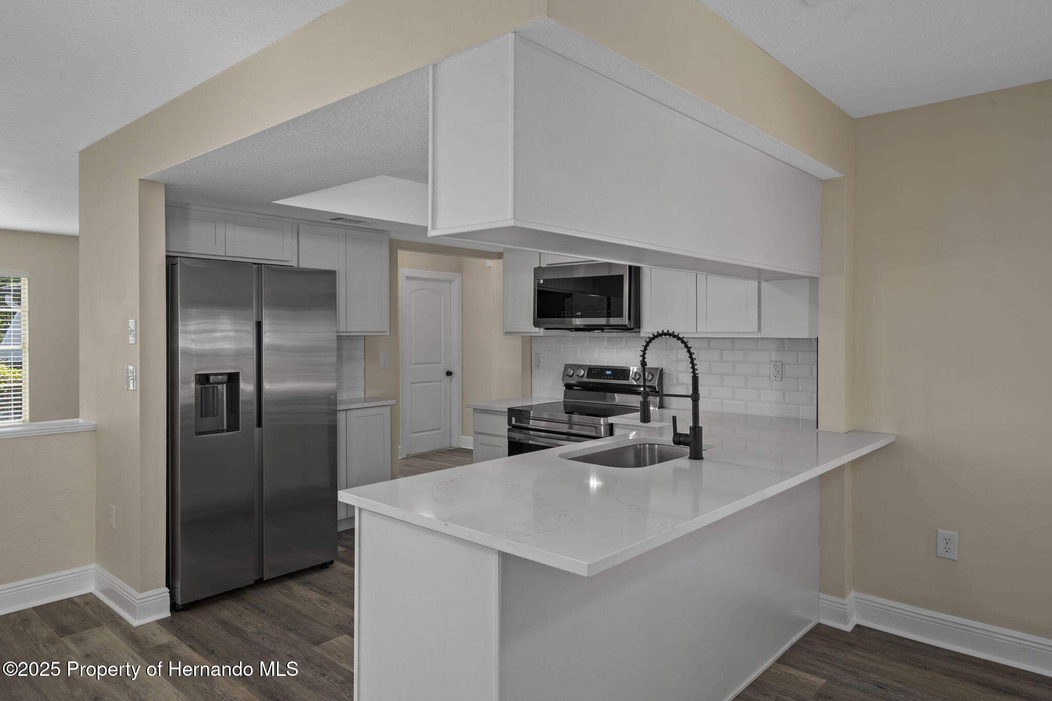 14031 Barlington Street