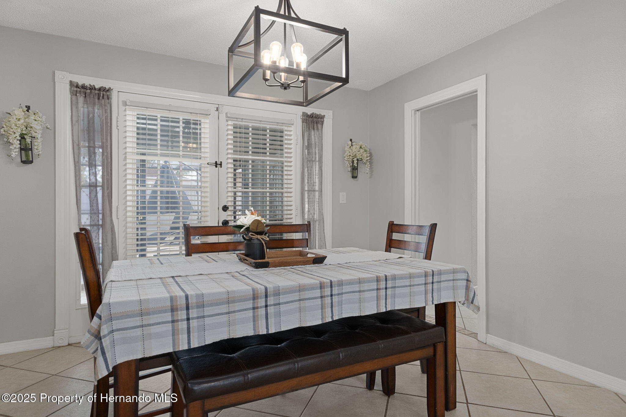 4286 Bluewater Avenue