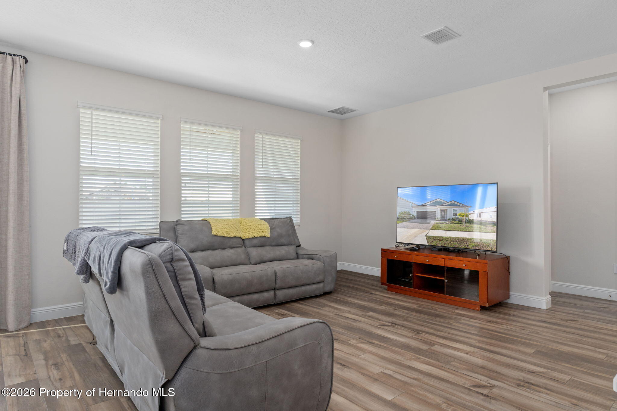 10353 Fieldstone Myrtle Way