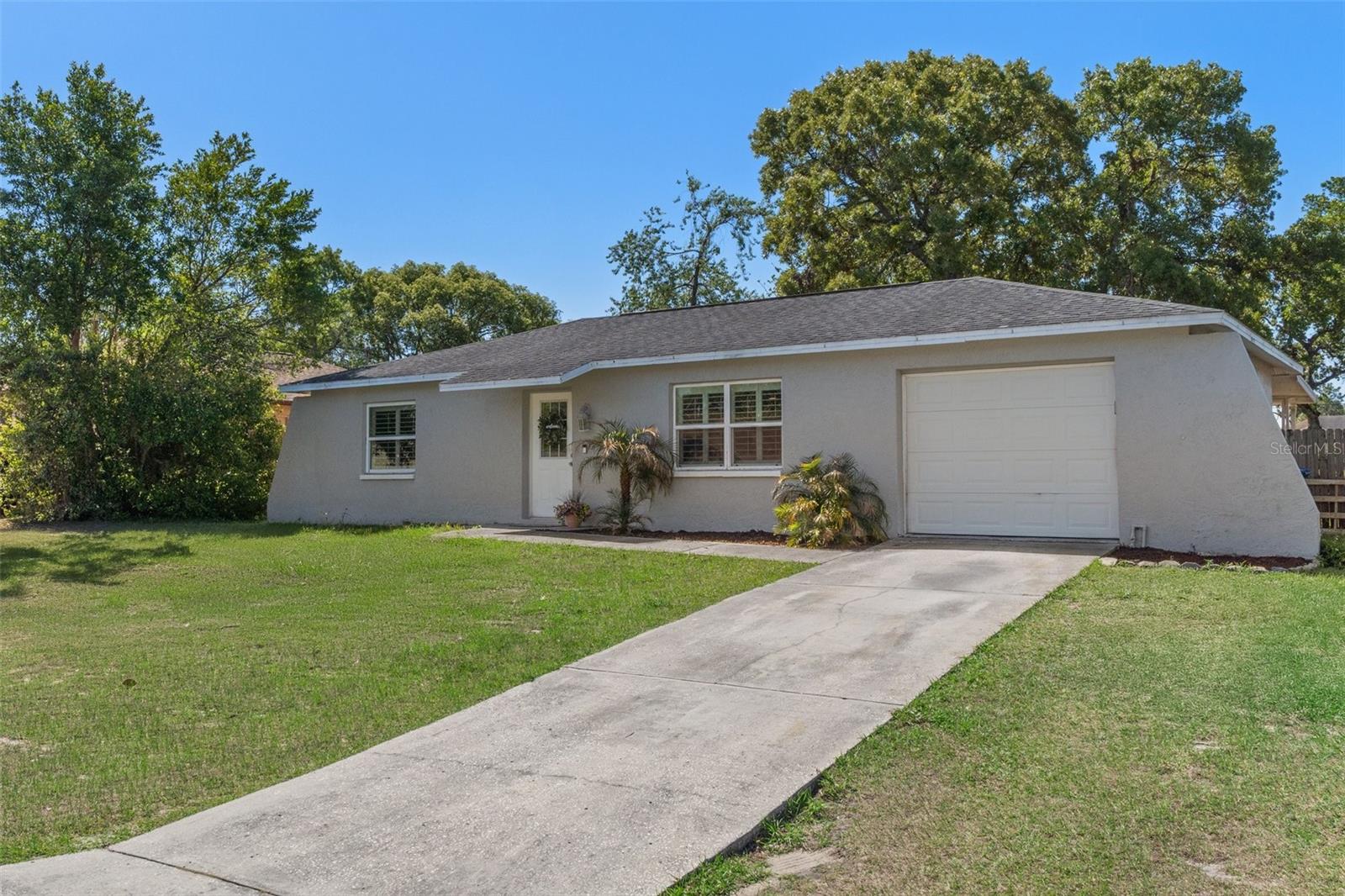 12252 VERONA ST