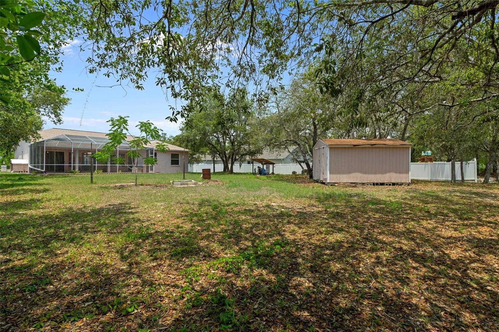 8382 CHRISTOPHER LN