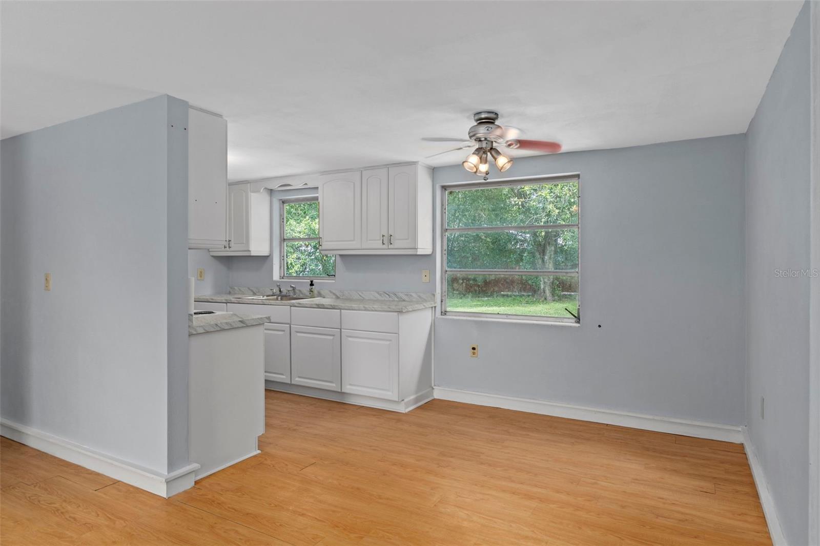 13 OAK KNOLL ST
