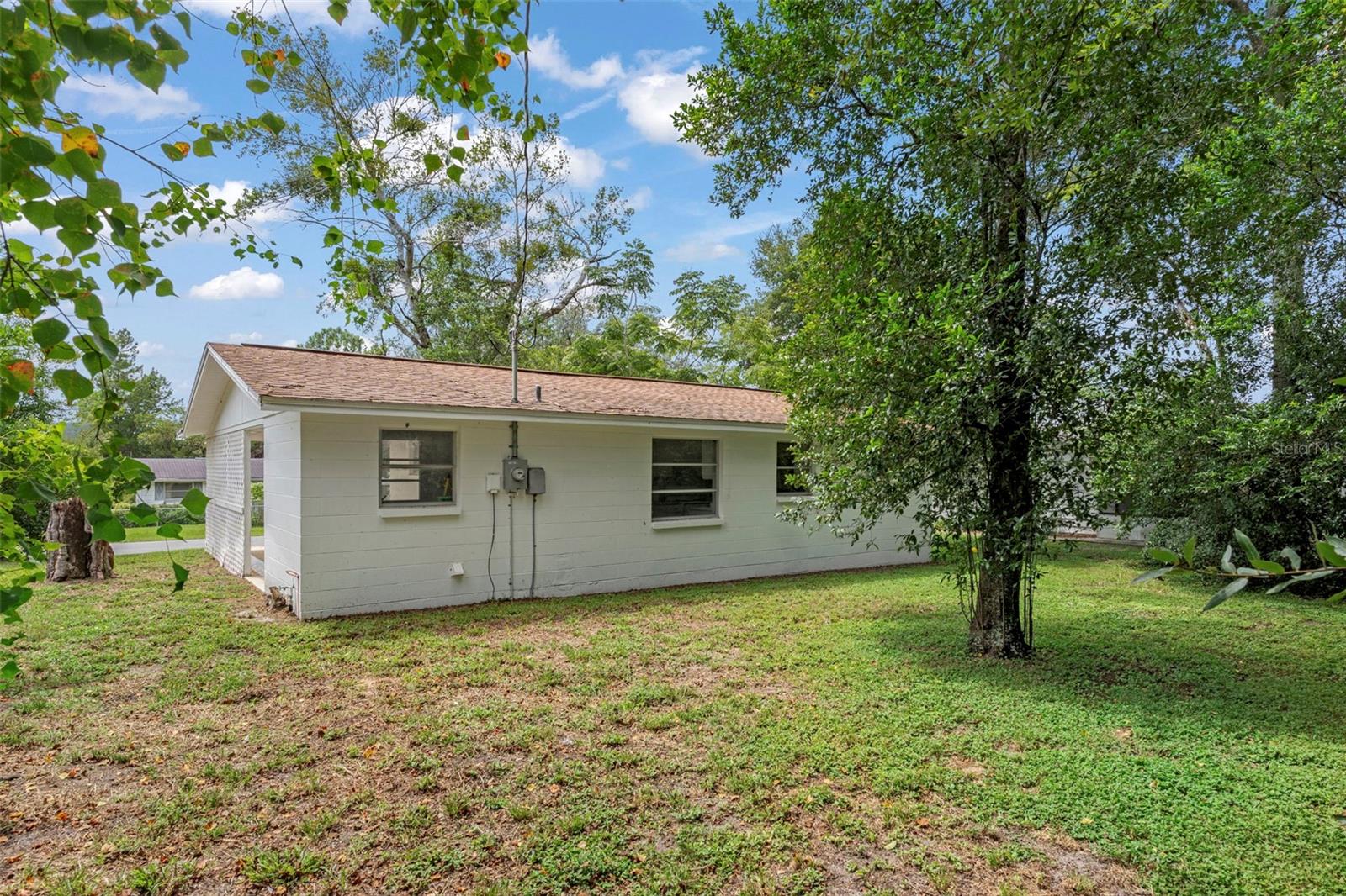13 OAK KNOLL ST