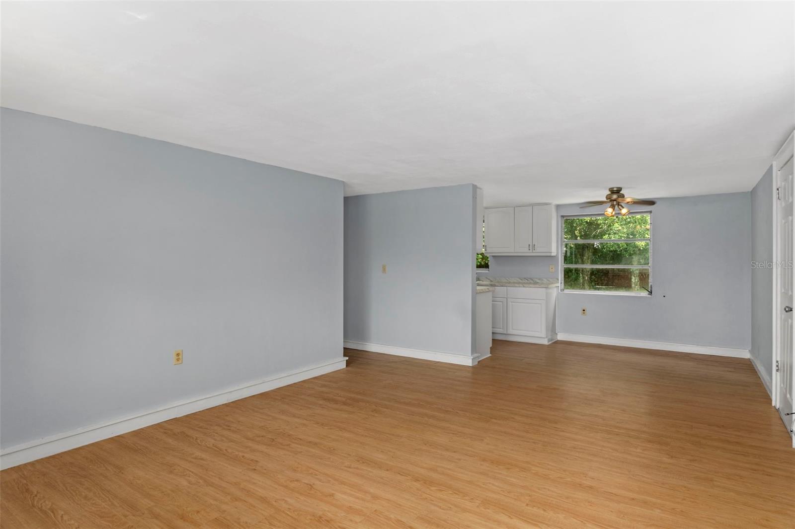 13 OAK KNOLL ST