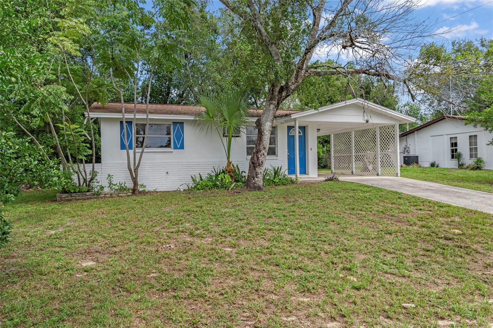 13 OAK KNOLL ST