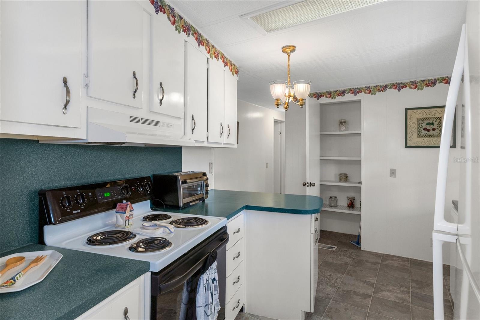 14751 BROOKRIDGE BLVD