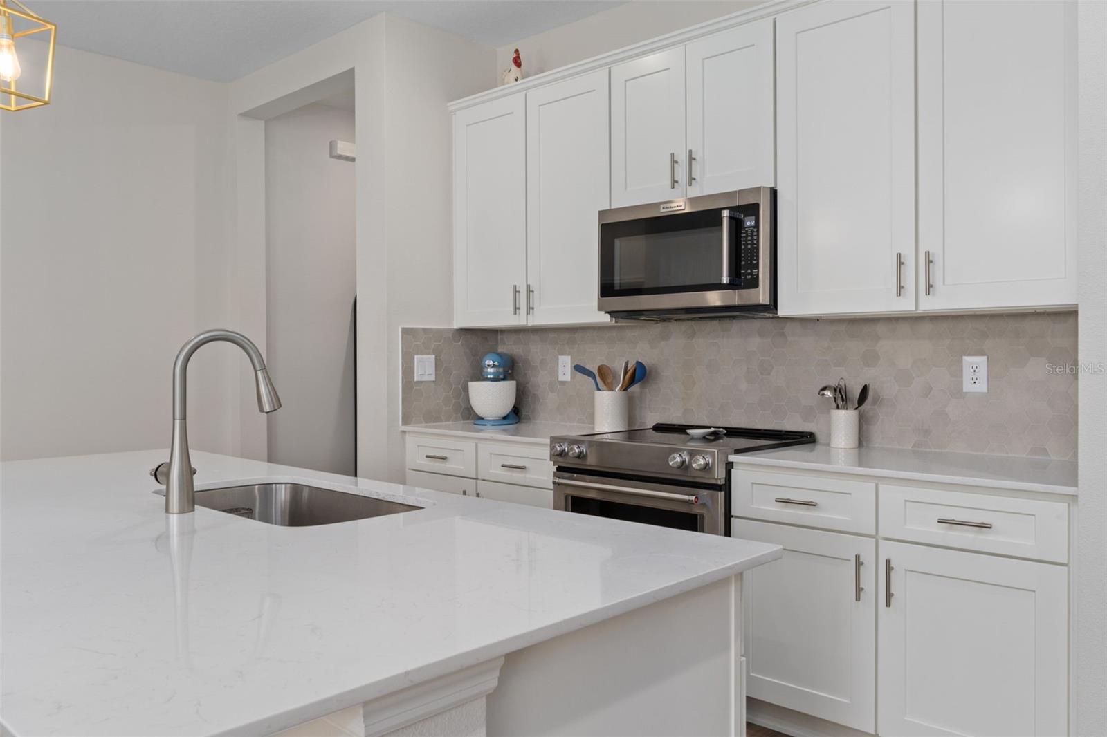 10353 FIELDSTONE MYRTLE WAY