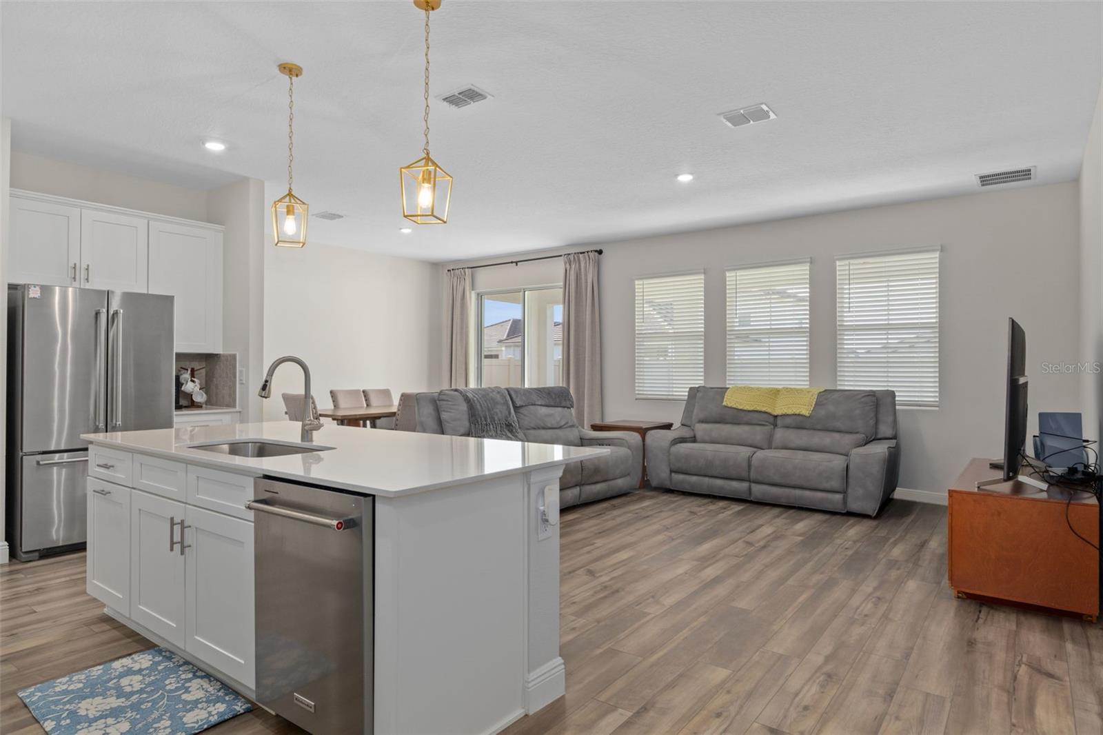 10353 FIELDSTONE MYRTLE WAY