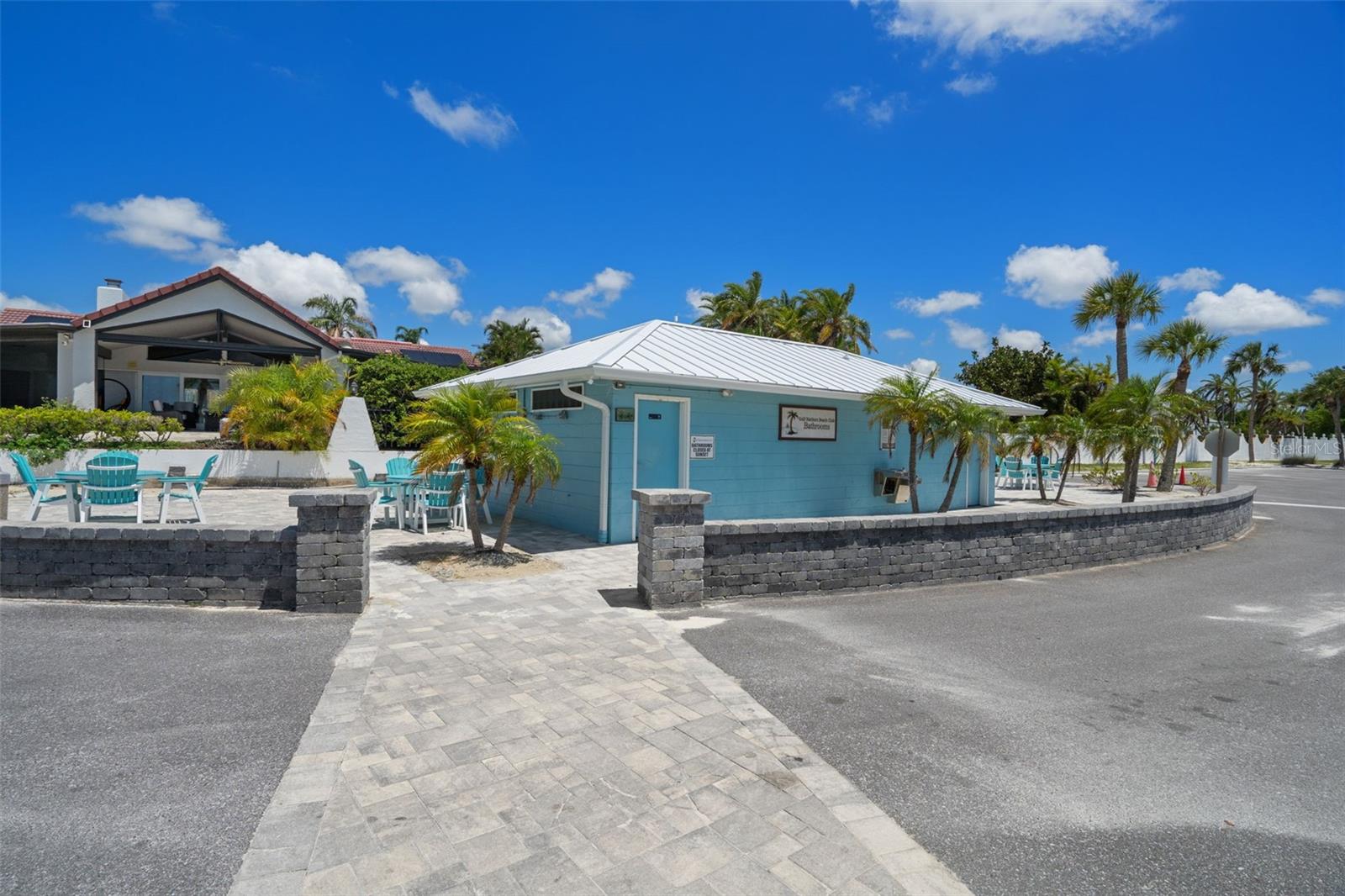 4660 MARINE PKWY #206