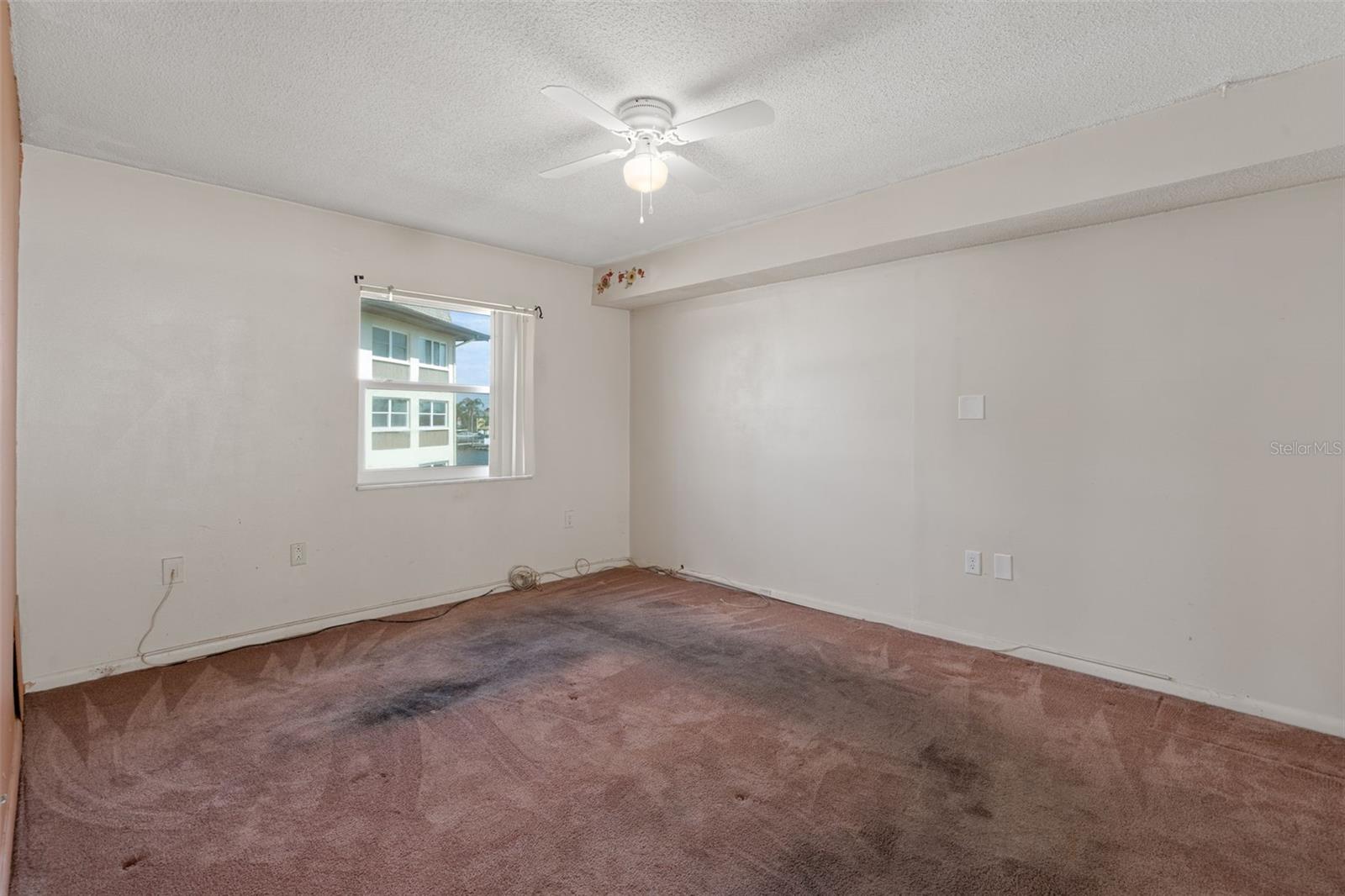 4660 MARINE PKWY #206
