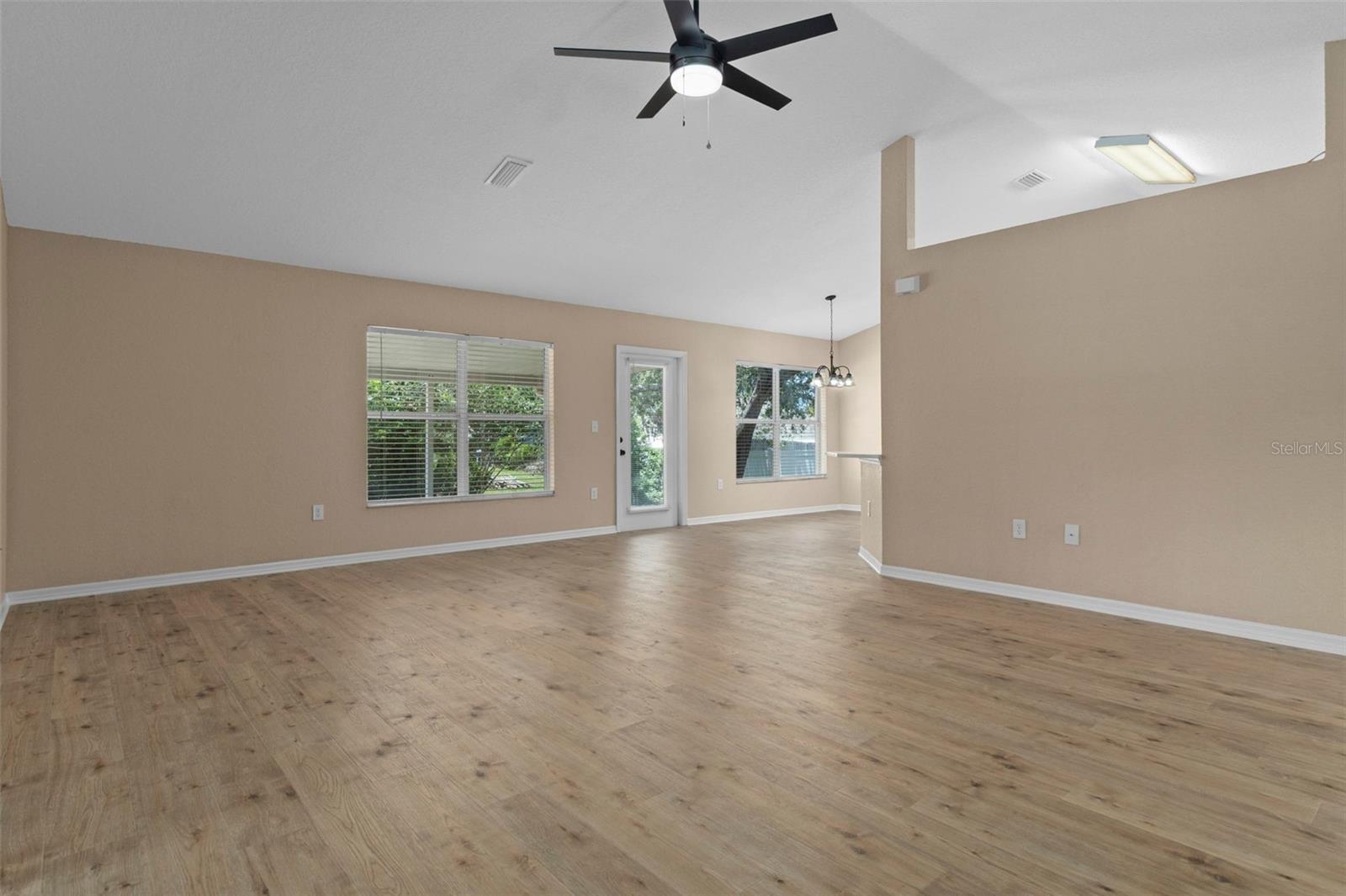 3840 LEMA DR
