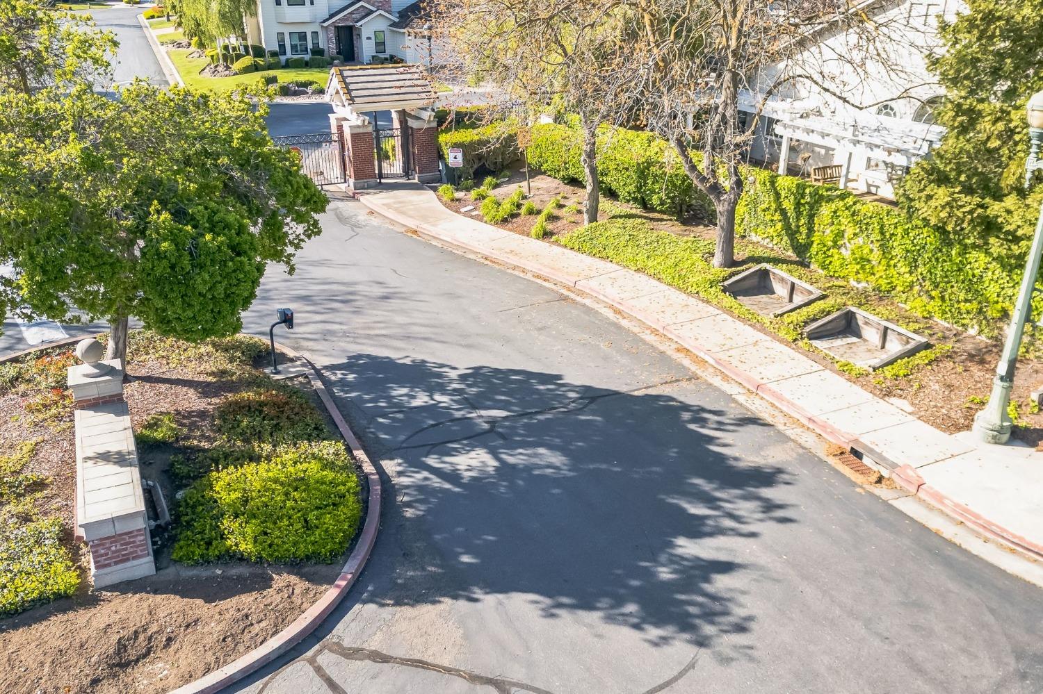 3542 Morningside Drive