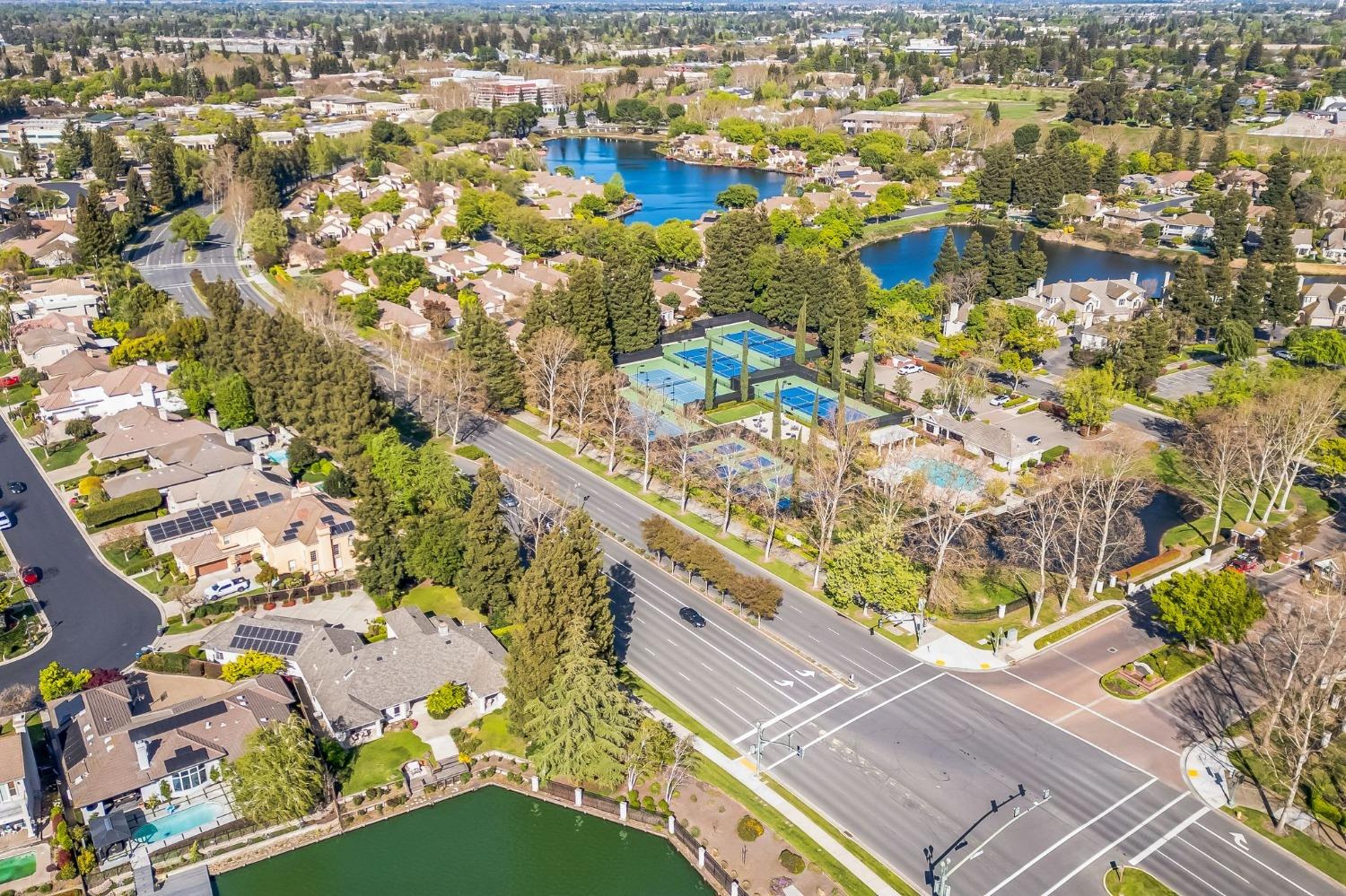 3542 Morningside Drive