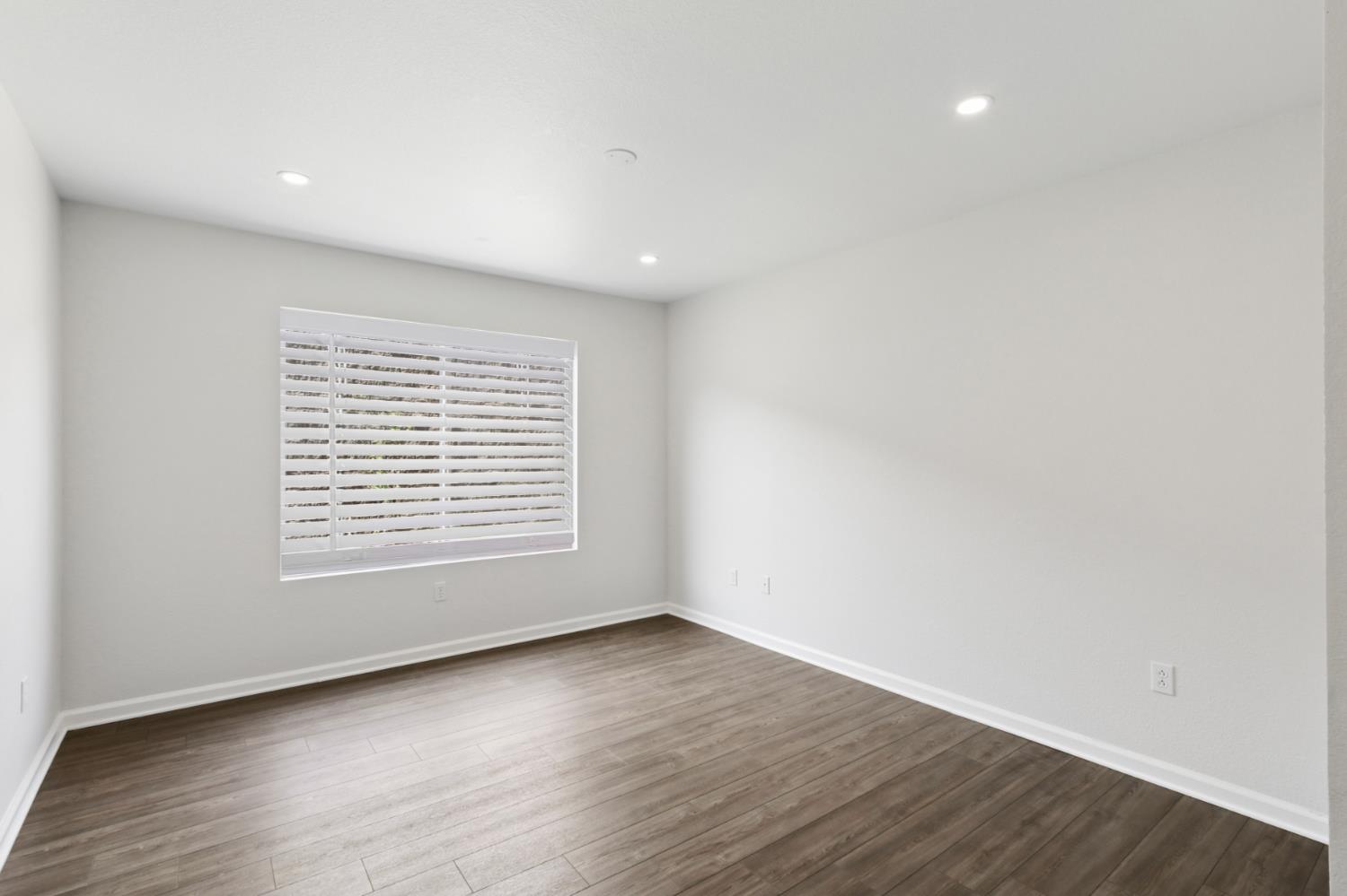 7996 Cavalier Way