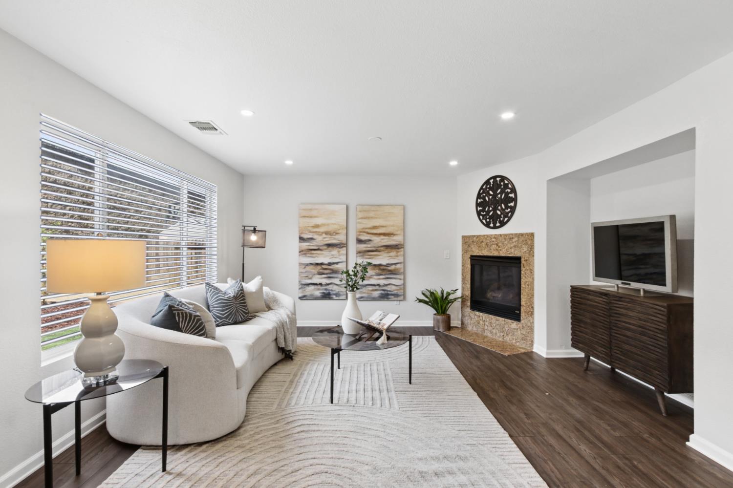 7996 Cavalier Way
